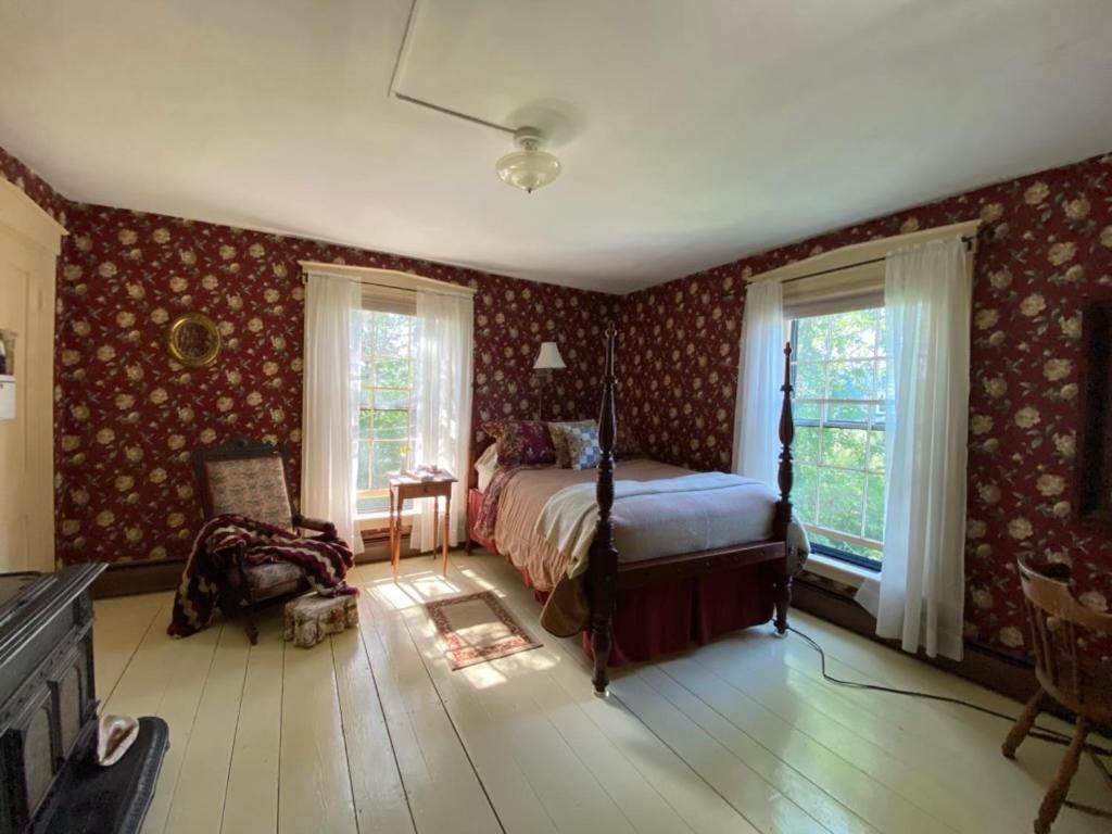 Sewall House Yoga Retreat Island Falls Екстер'єр фото